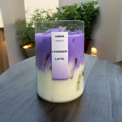 Load image into Gallery viewer, Lavender Latte Candle® - Golden Flame
